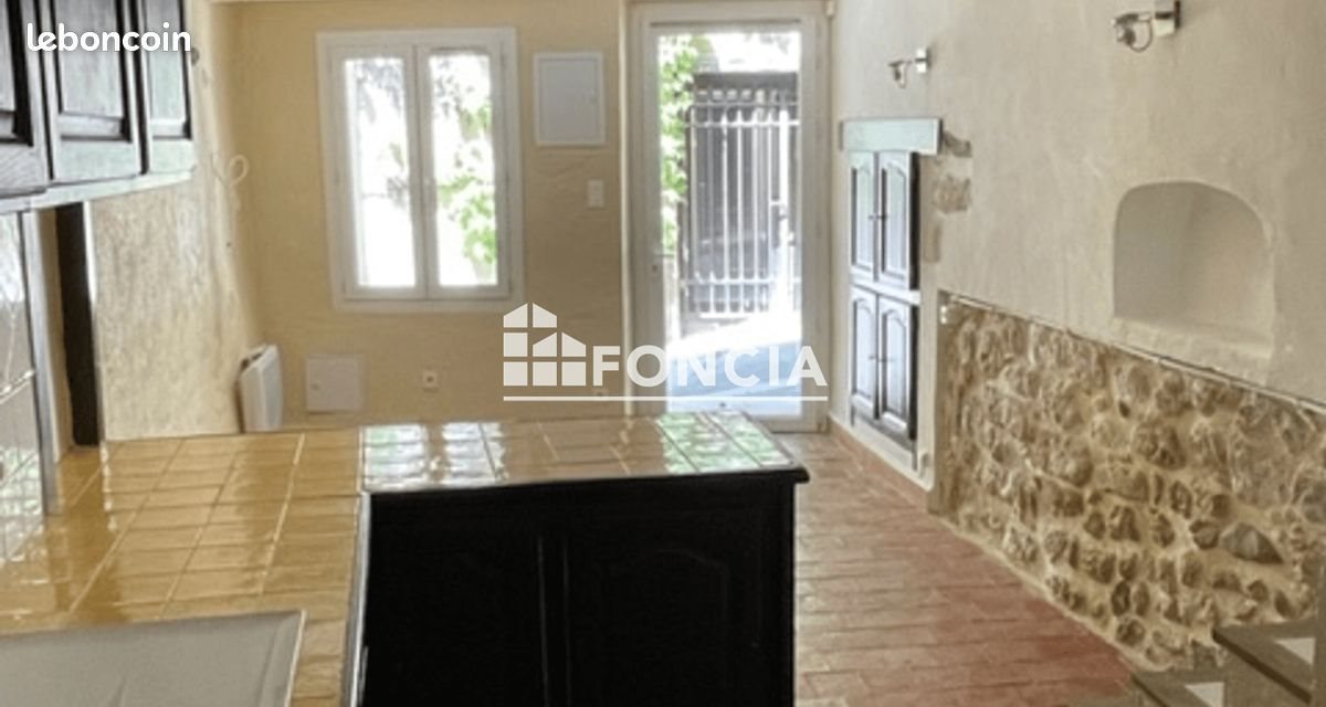 Maison à louer, 61m², Cadenet