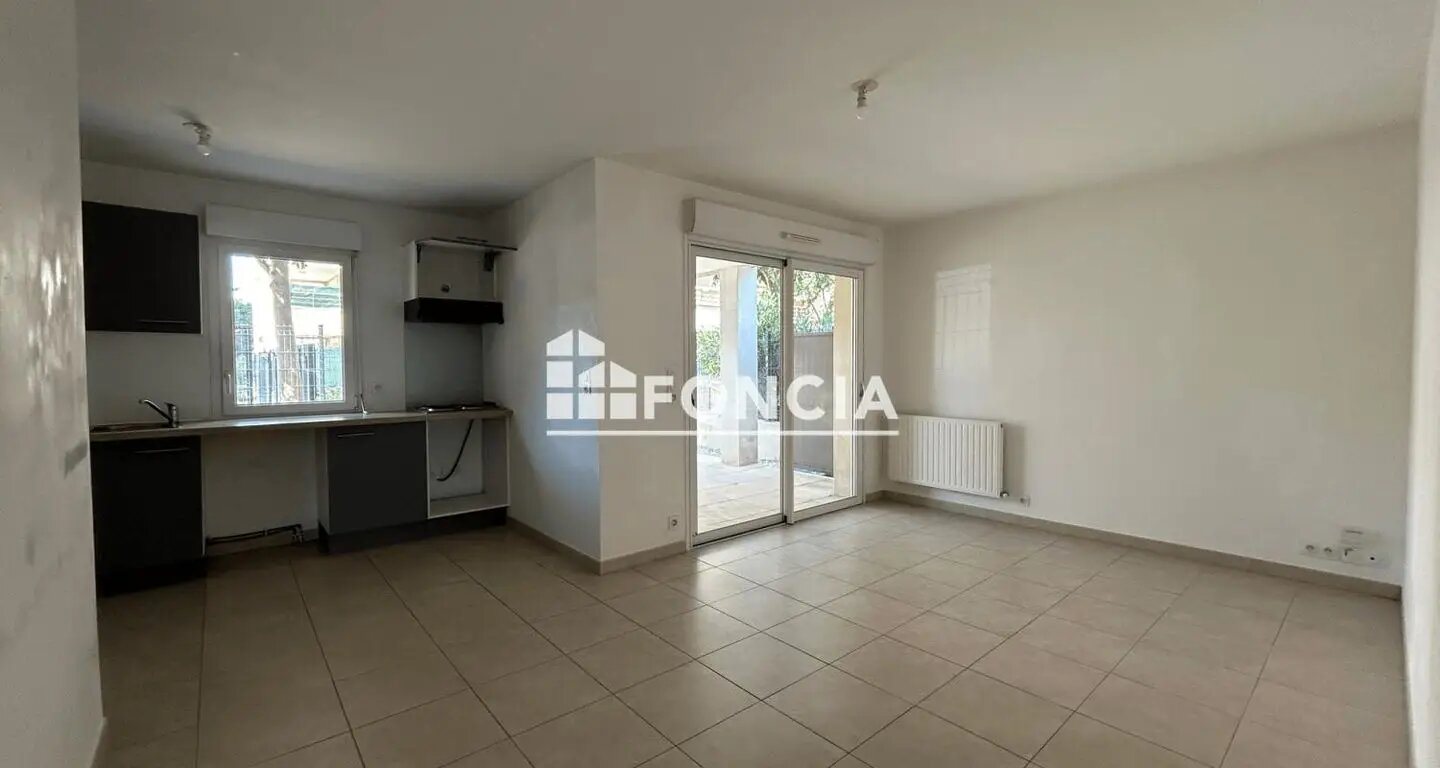 Appartement à louer, 65m², Le Thor