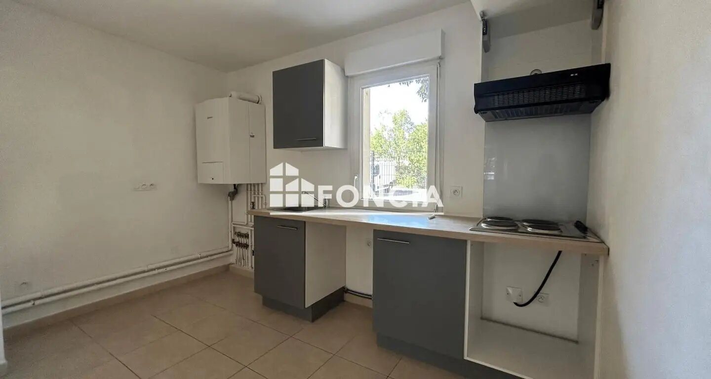 Appartement à louer, 65m², Le Thor