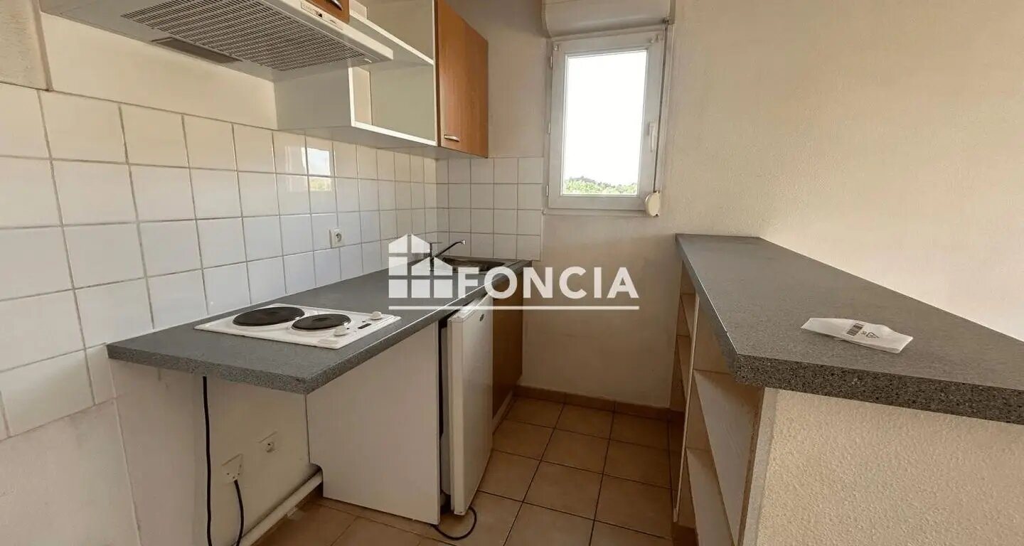 Appartement à louer, 39m², Monteux