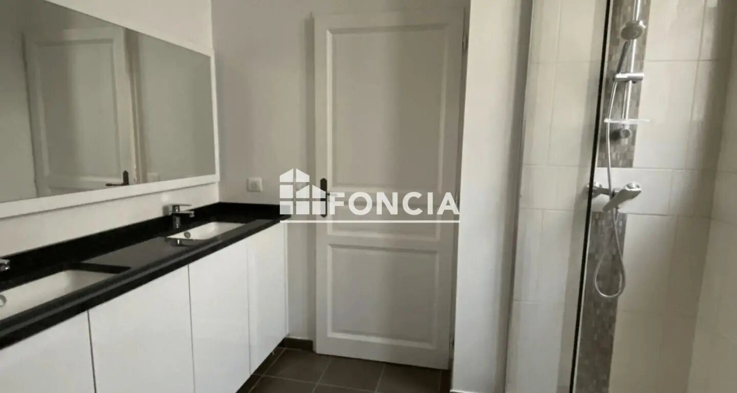 Appartement à louer, 61m², Avignon