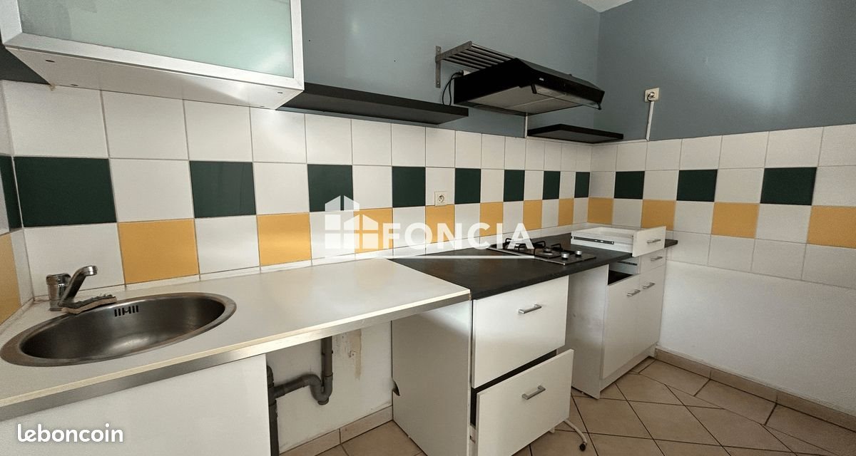 Appartement à louer, 48m², Le Thor