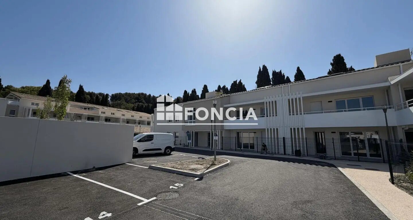 Appartement à louer, 97m², Saint-Rémy-de-Provence