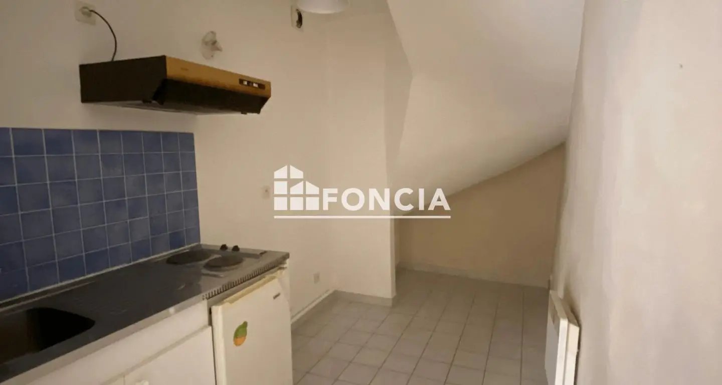 Appartement à louer, 37m², Bagnols-sur-Cèze