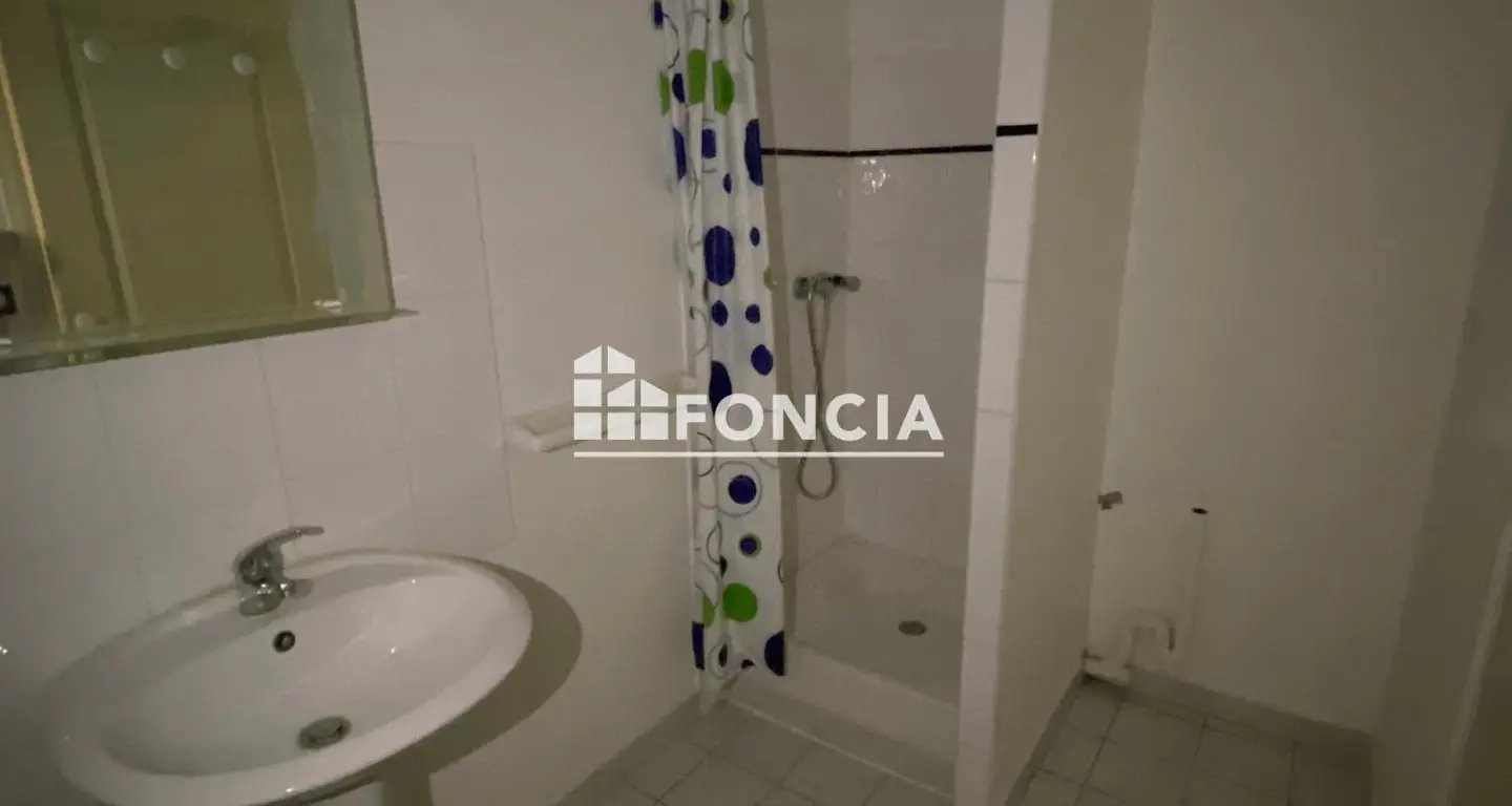Appartement à louer, 37m², Bagnols-sur-Cèze