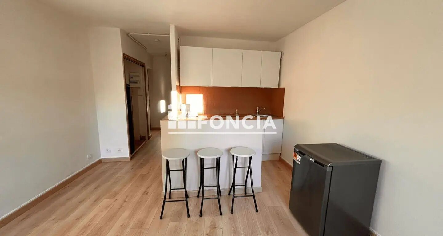 Appartement à louer, 34m², Carpentras