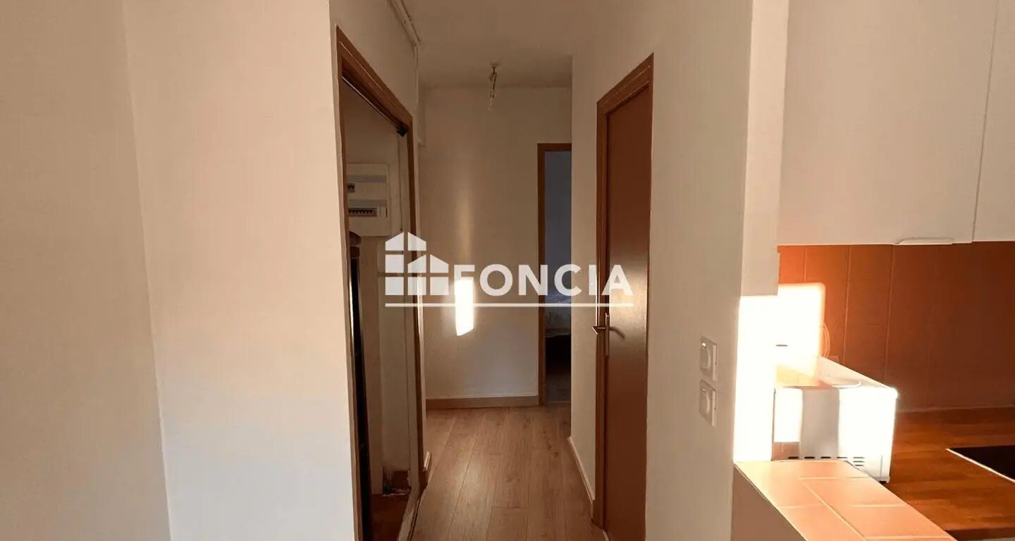Appartement à louer, 34m², Carpentras