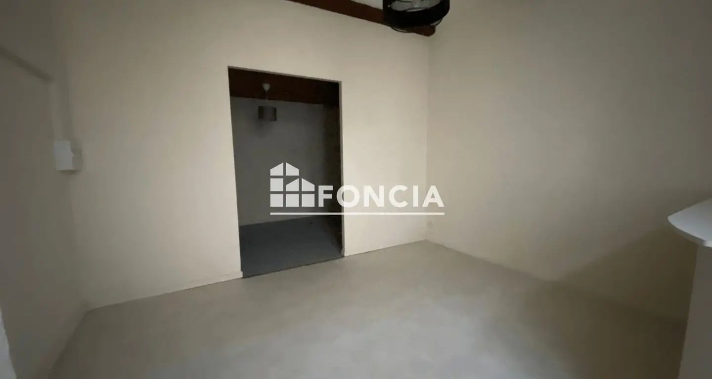 Appartement à louer, 32m², Bagnols-sur-Cèze