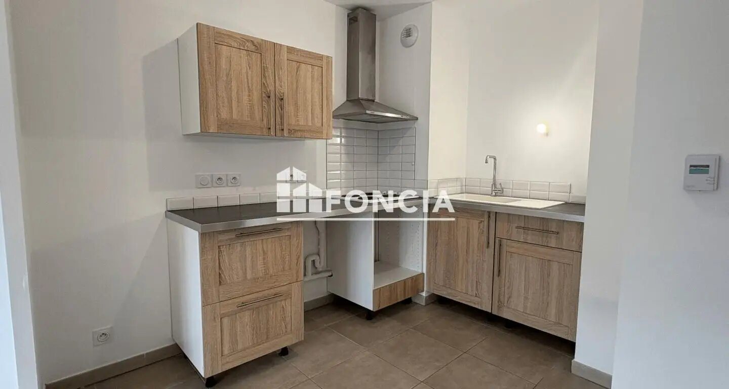 Appartement à louer, 42m², L'Isle-sur-la-Sorgue