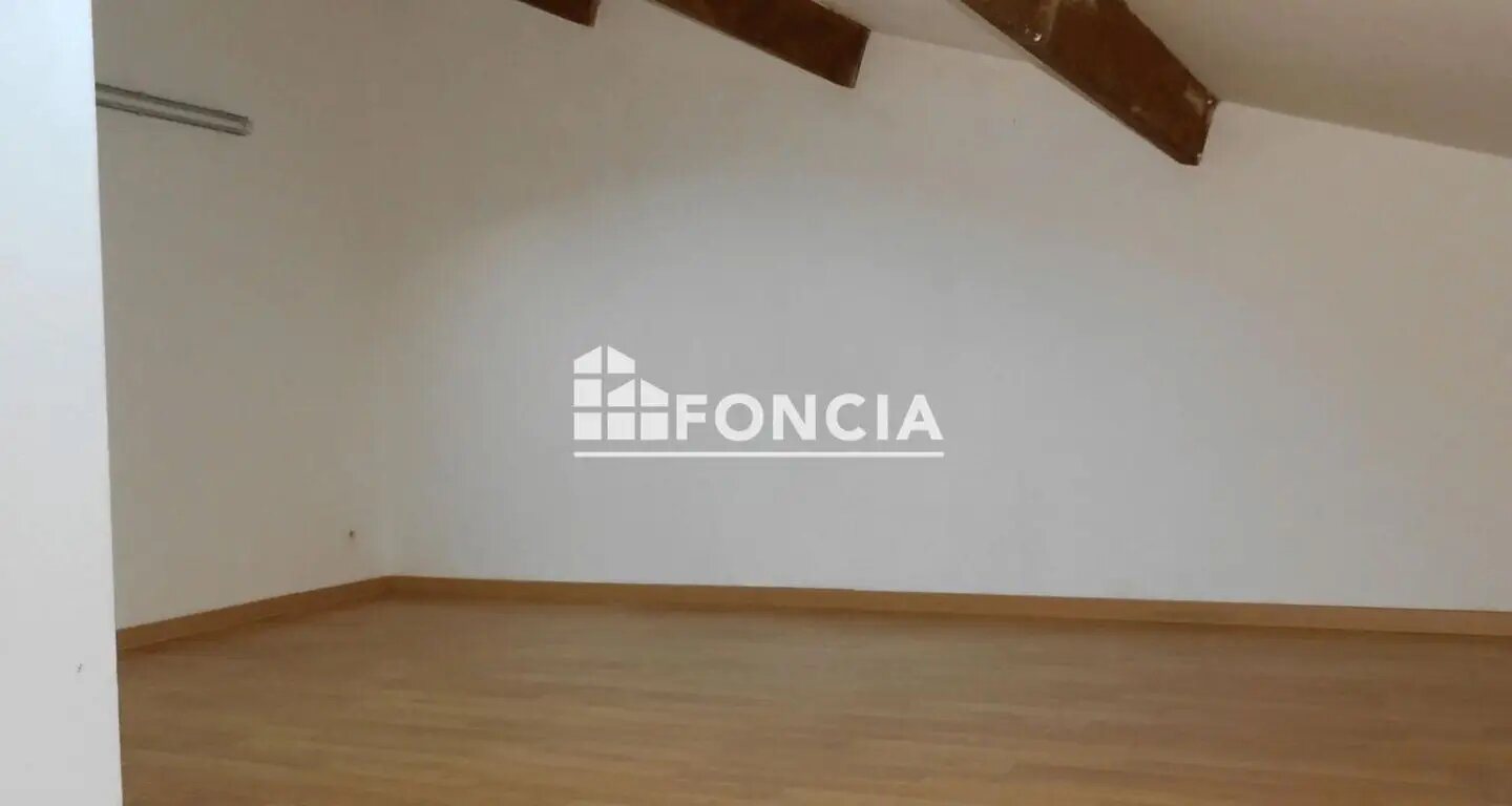 Appartement à louer, 54m², Bagnols-sur-Cèze