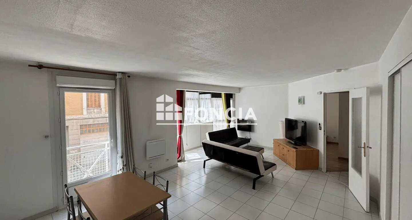 Appartement à louer, 58m², Avignon