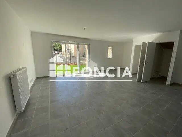 Maison à louer, 81m², Bédarrides