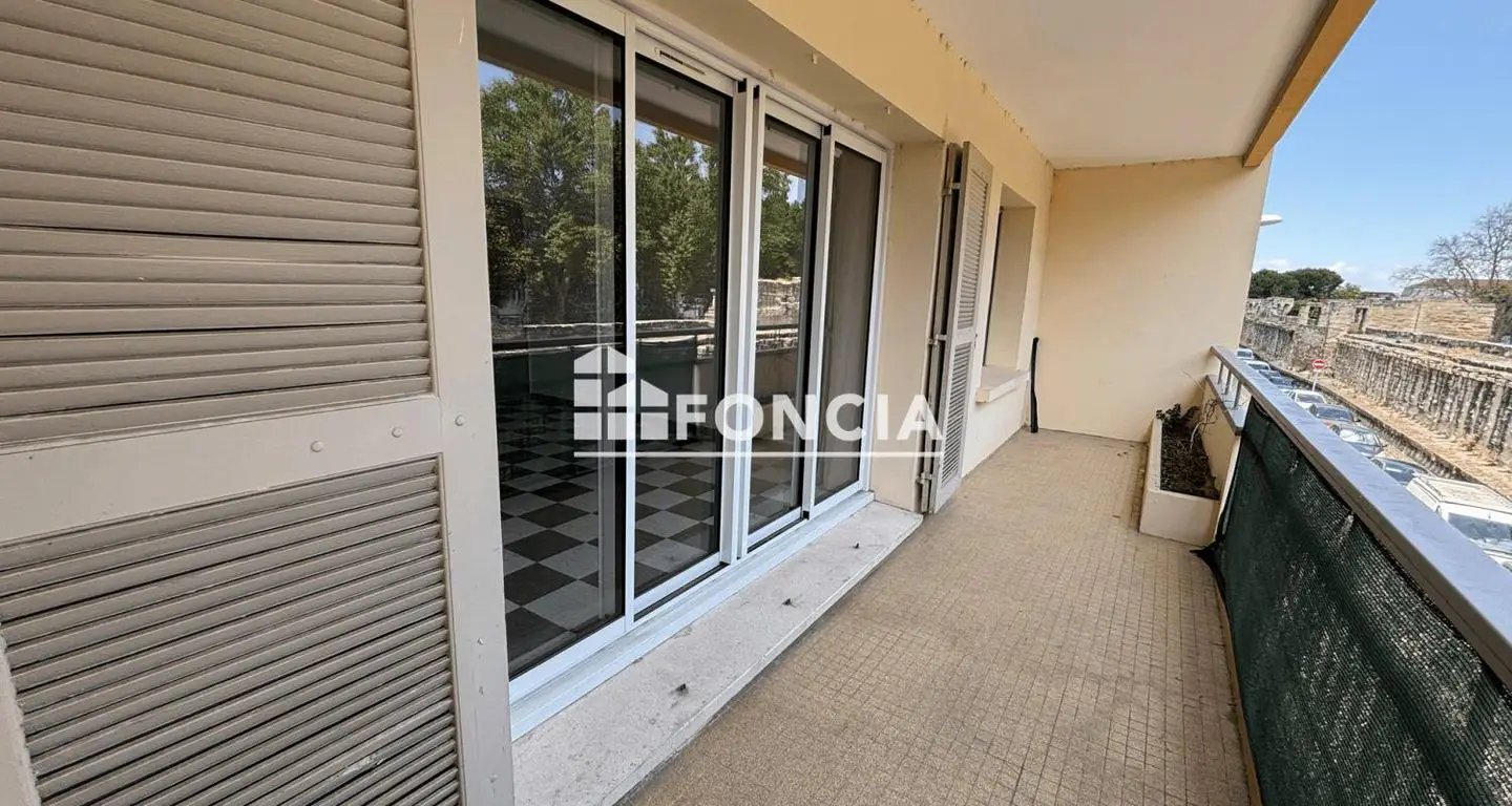 Appartement à louer, 79m², Avignon