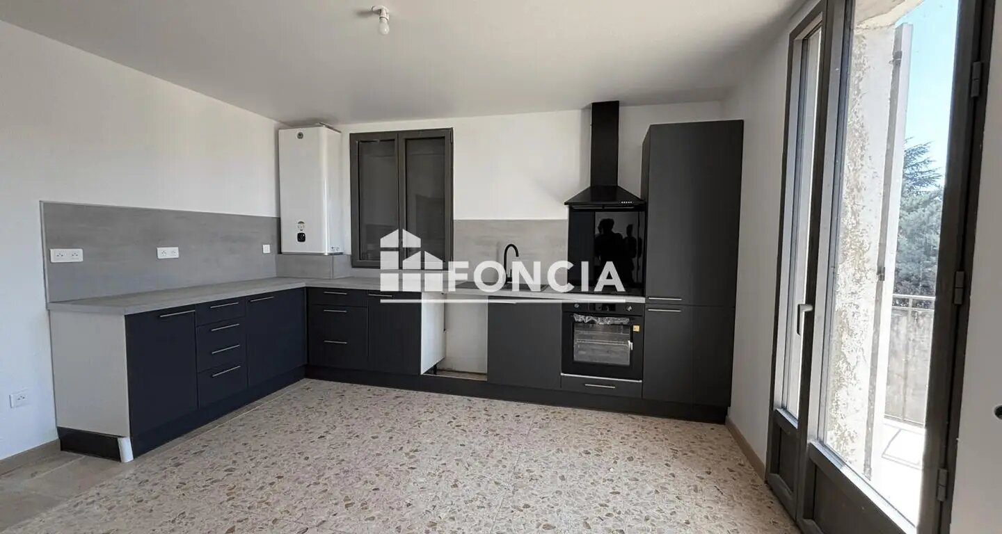 Appartement à louer, 122m², Lauris