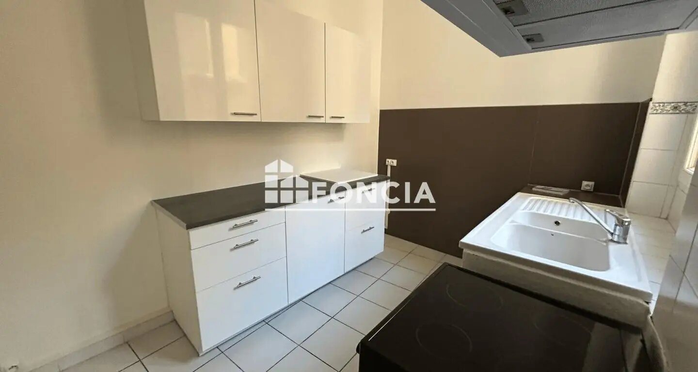 Appartement à louer, 52m², Carpentras