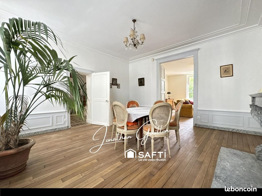 Maison à vendre, 202m², Crécy-la-Chapelle