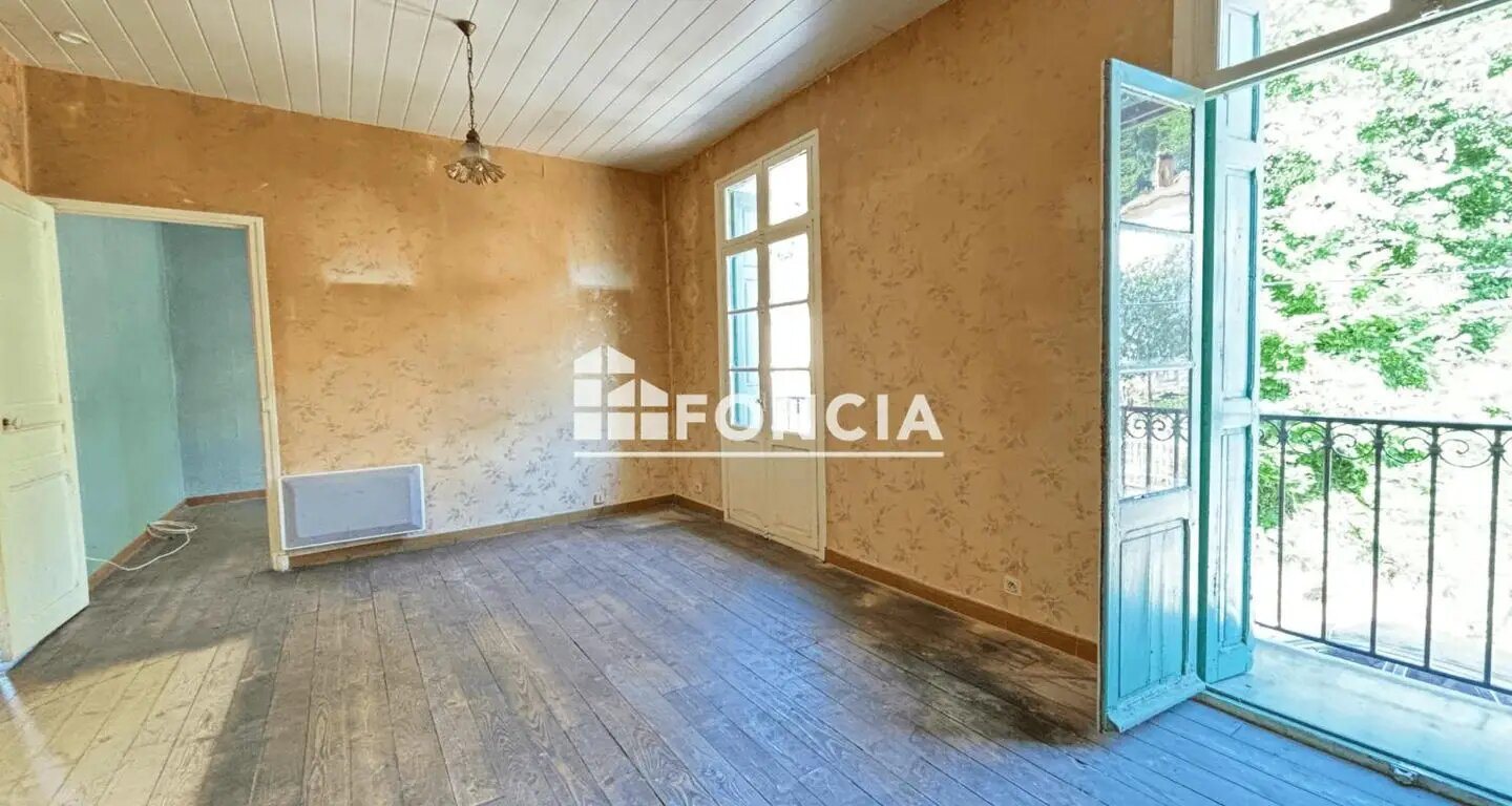 Appartement à vendre, 42m², Saint-Laurent-de-Cerdans