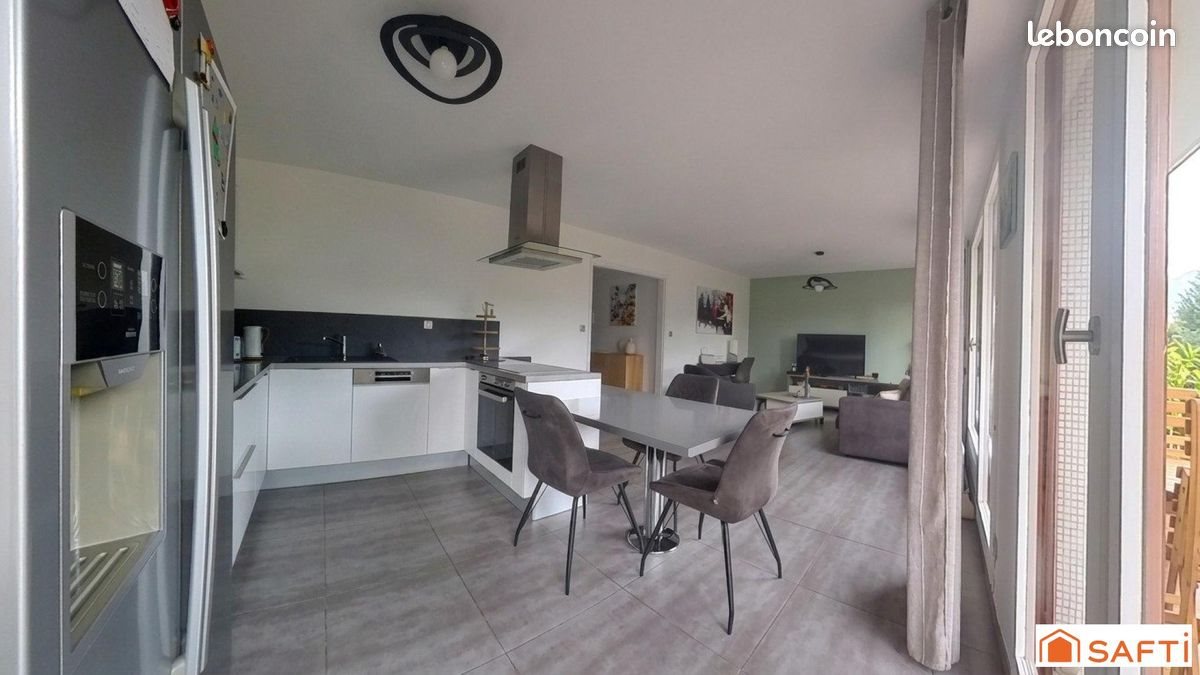 Appartement à vendre, 67m², Saint-Egrève
