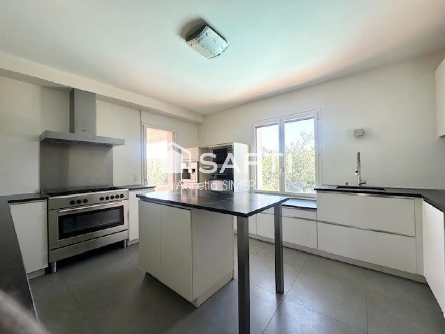 Maison à vendre, 180m², Ruffey-lès-Echirey