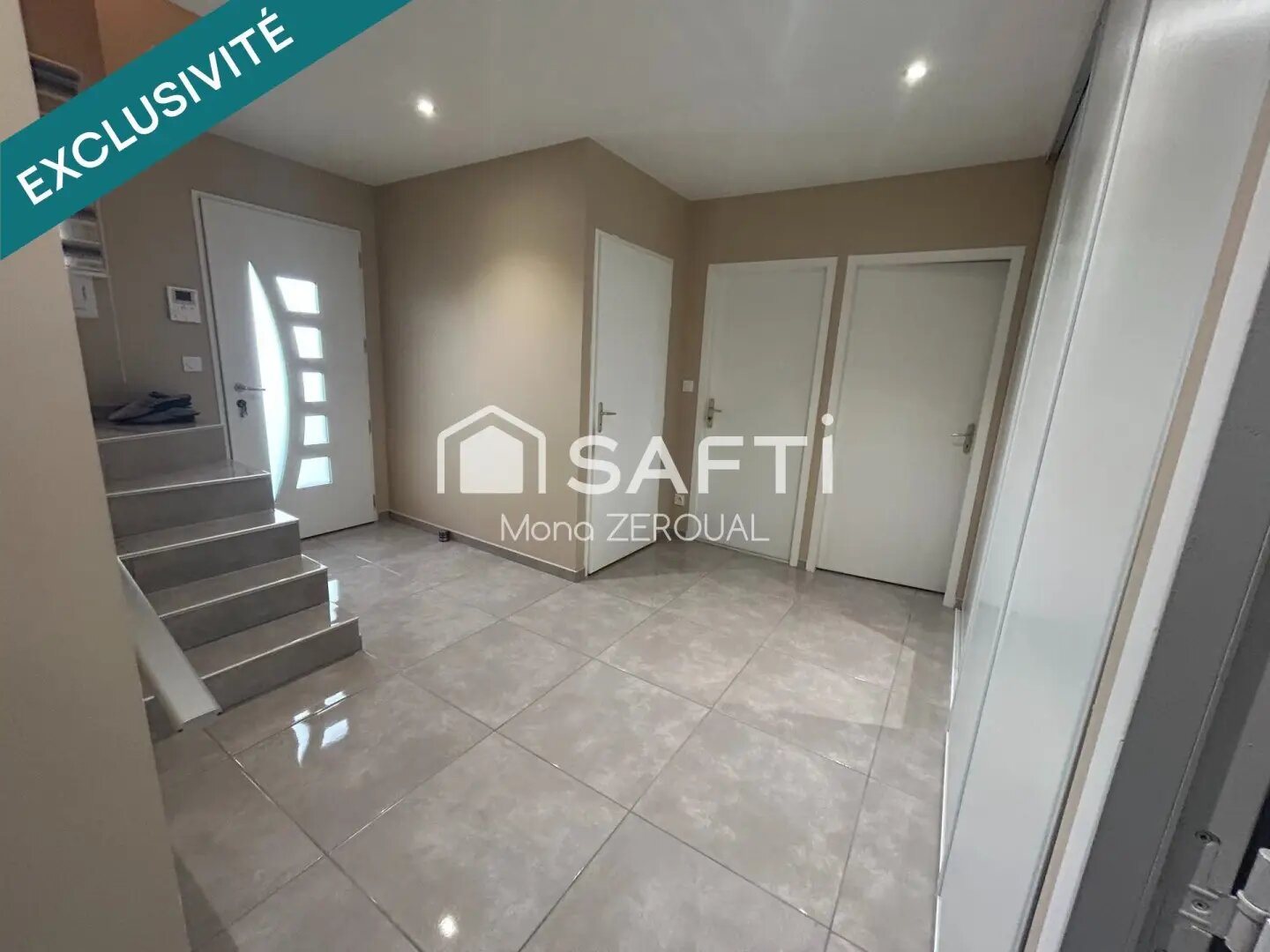 Maison à vendre, 137m², Pont-Evêque