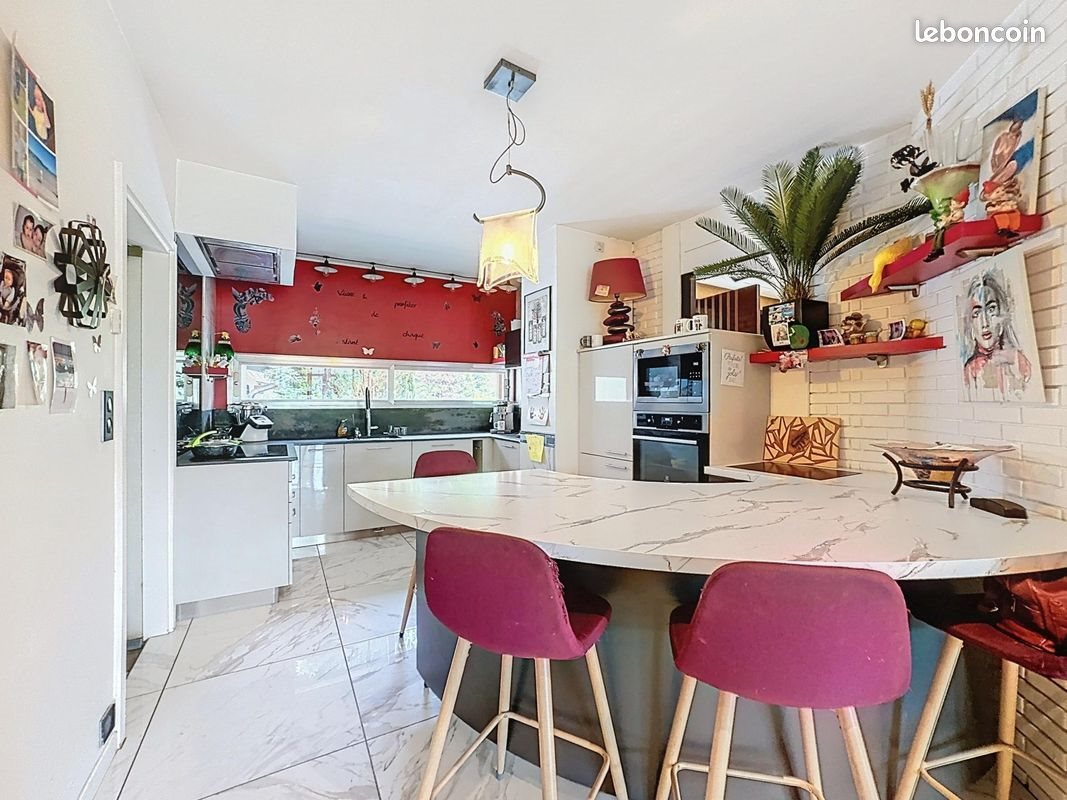 Maison à vendre, 225m², Saint-Étienne-de-Crossey