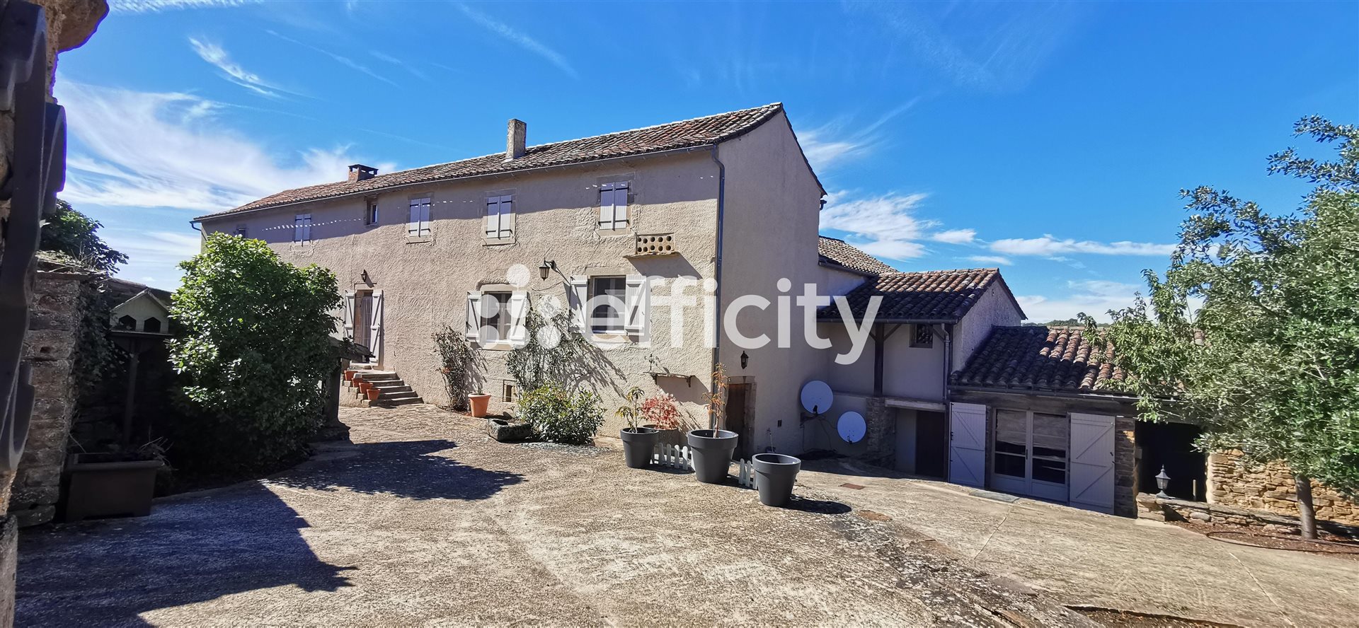 Maison à vendre, 678m², Saint-Marcel-Campes