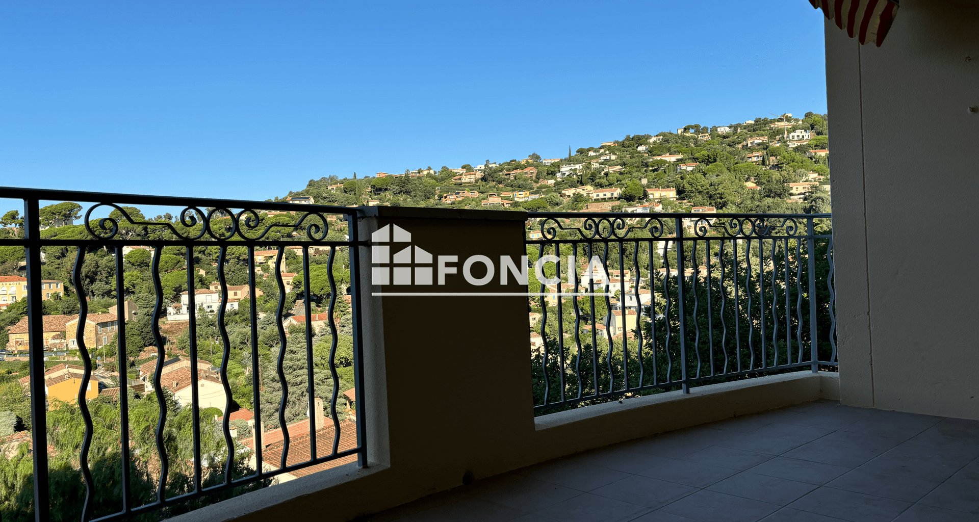 Appartement à louer, 56m², Bormes-les-Mimosas
