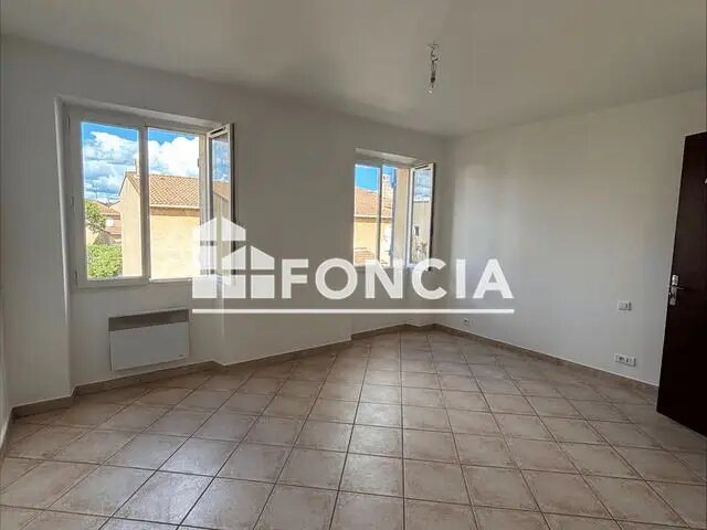 Appartement à louer, 51m², Garéoult