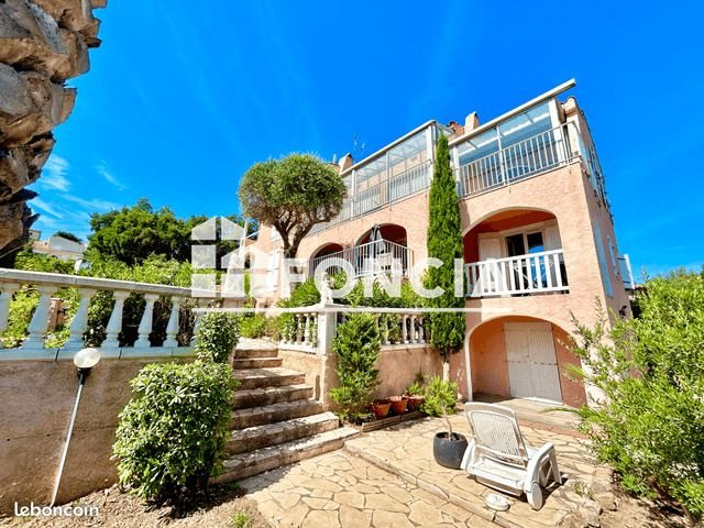 Appartement à louer, 31m², Fréjus