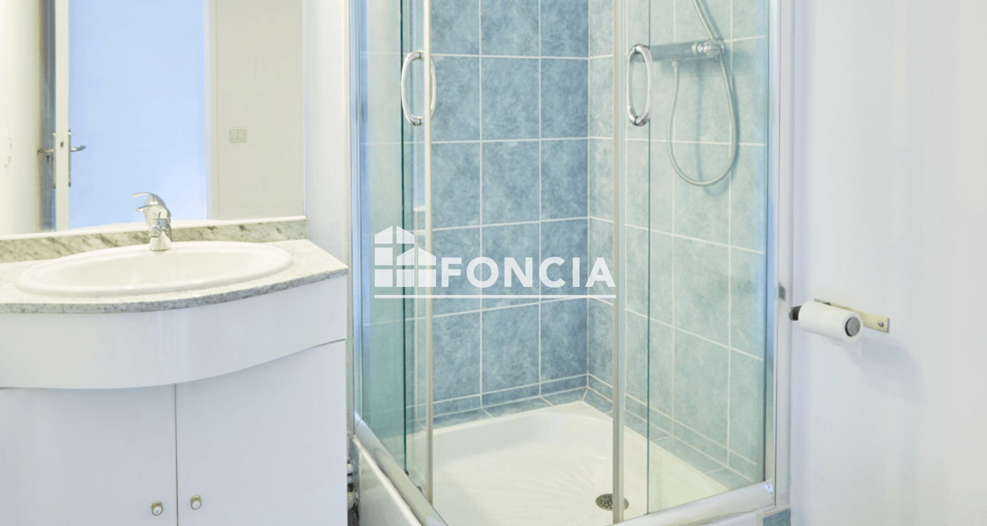 Appartement à louer, 26m², Evry