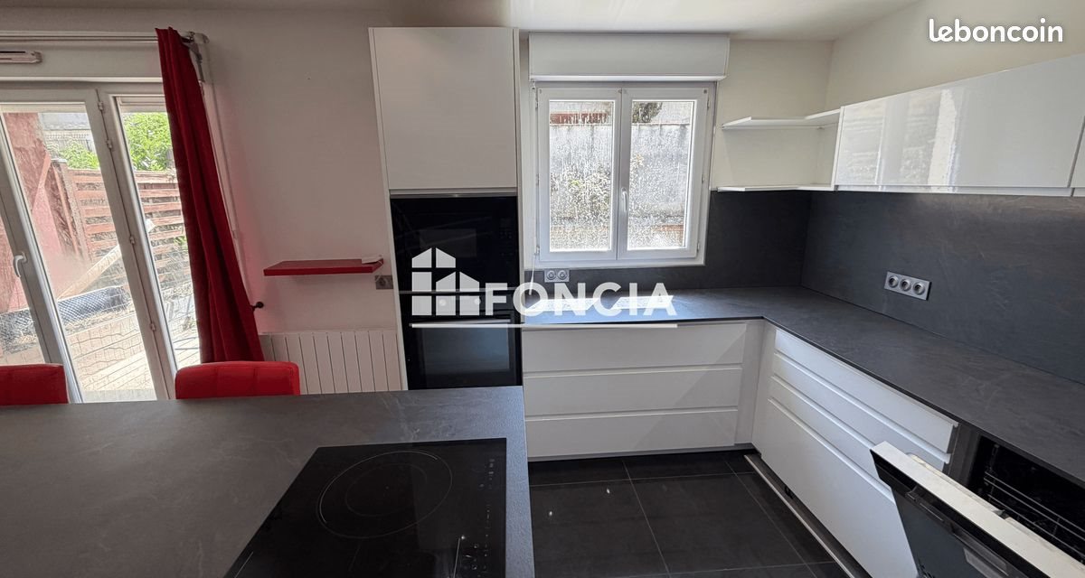 Appartement à louer, 75m², Etampes