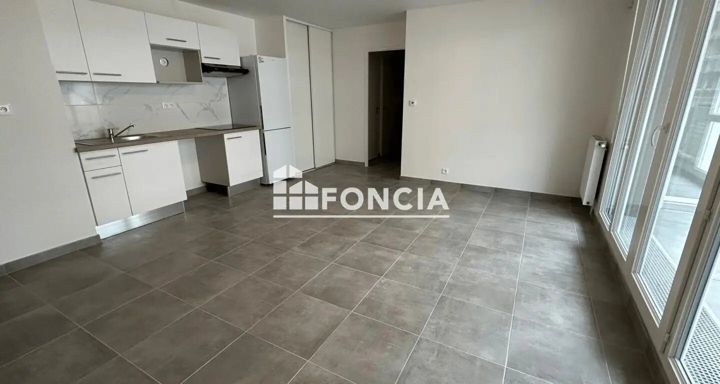 Appartement à louer, 62m², Combs-la-Ville