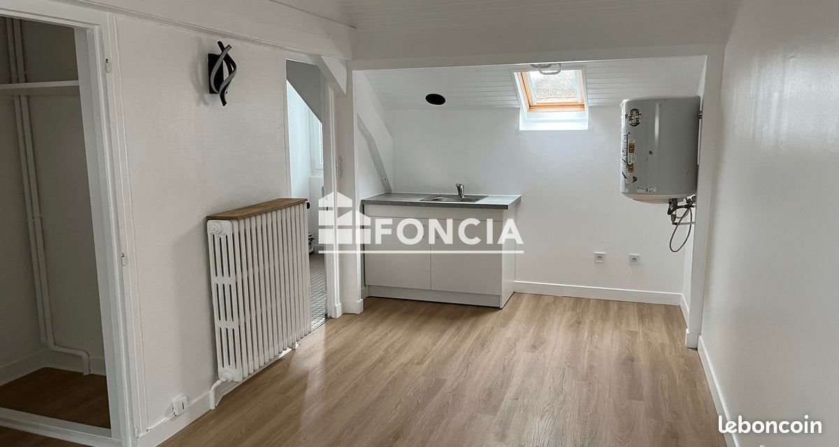Appartement à louer, 23m², Corbeil-Essonnes