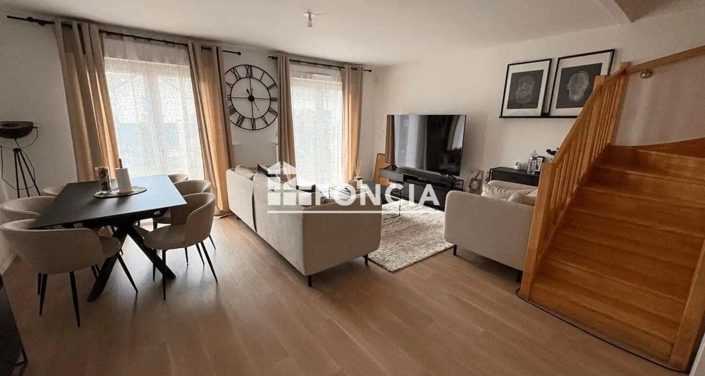 Maison à louer, 82m², Montgeron