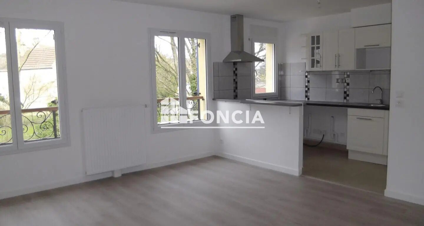 Appartement à louer, 65m², Etampes