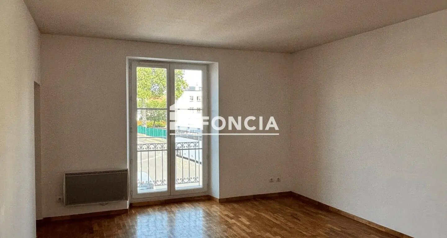 Appartement à louer, 62m², Etampes