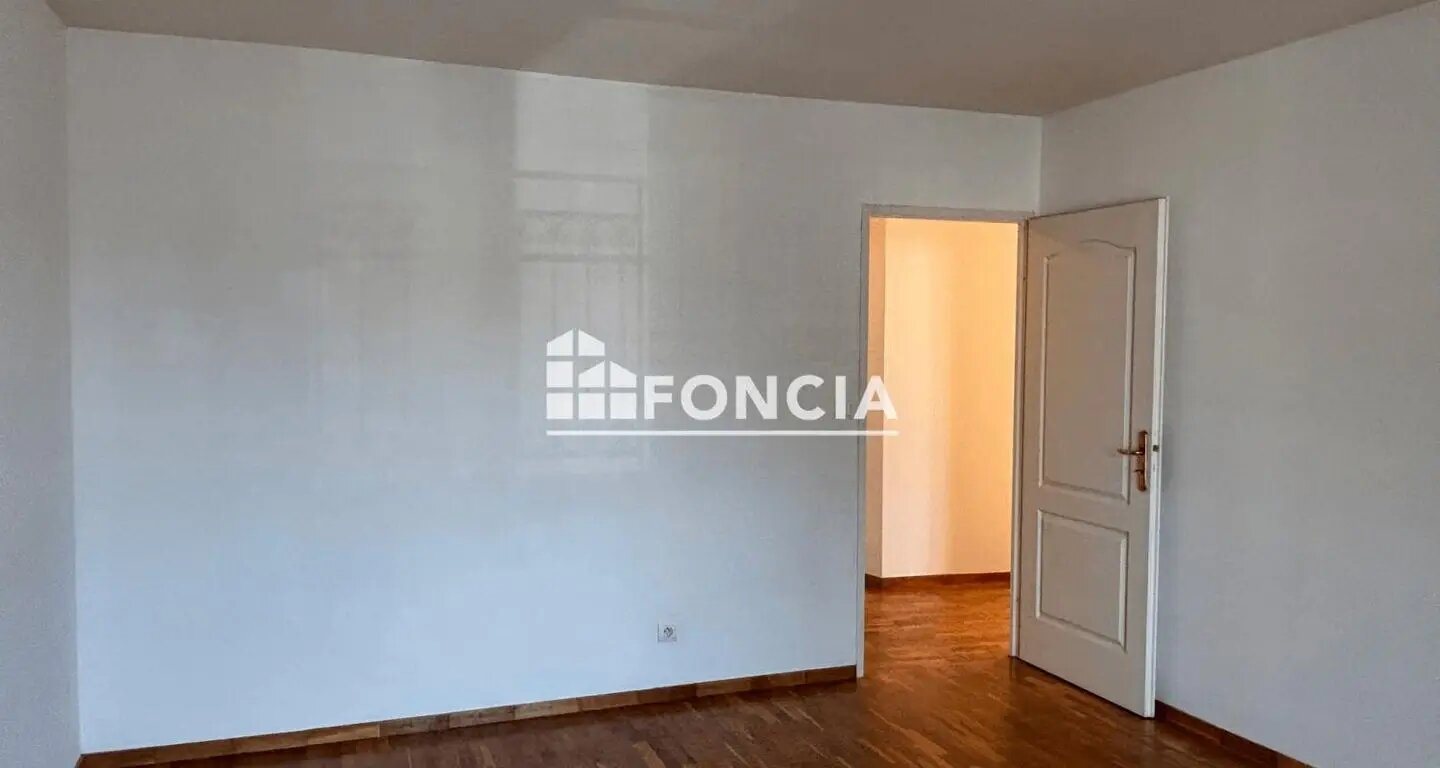 Appartement à louer, 62m², Etampes