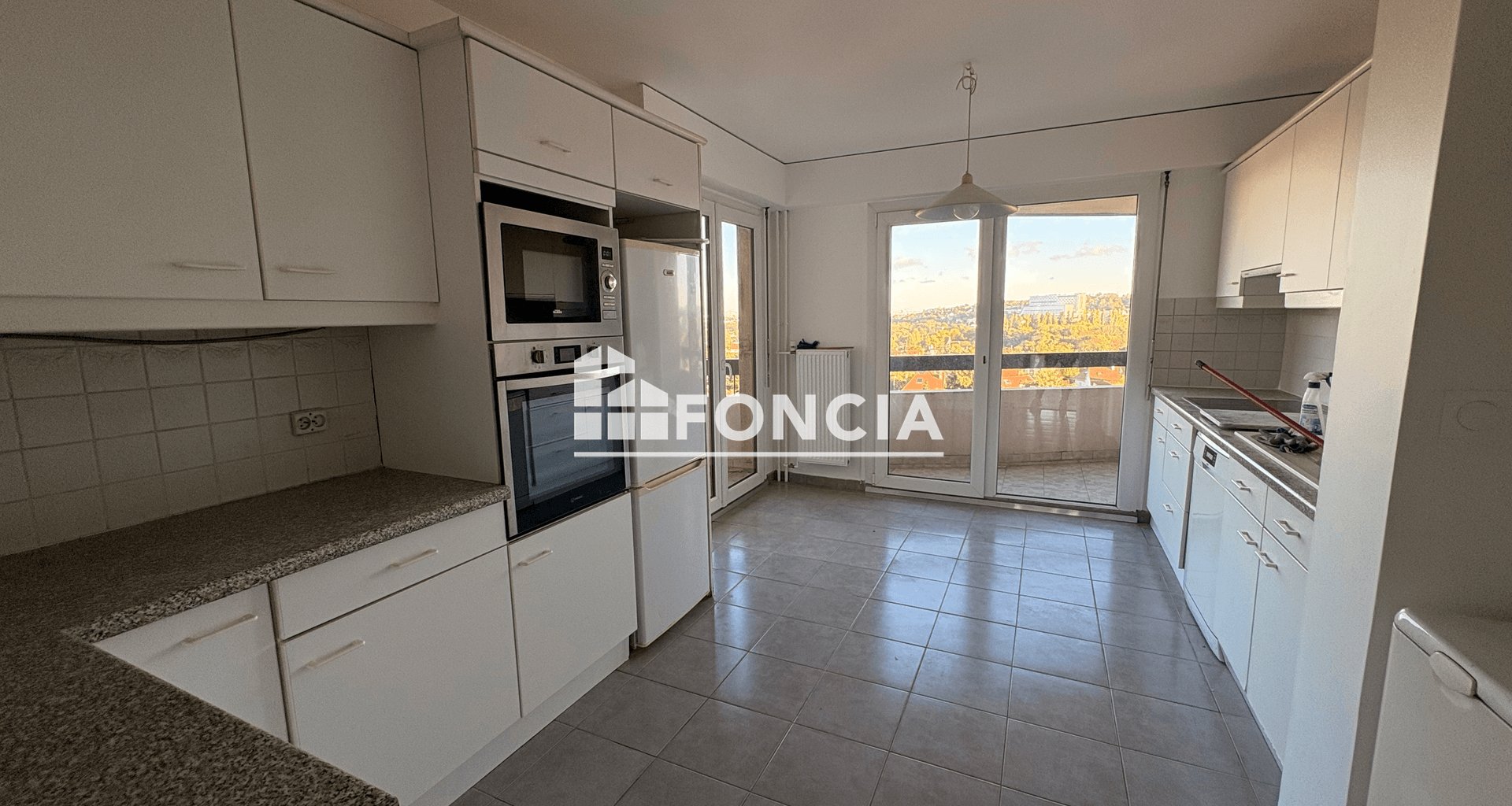 Appartement à louer, 114m², Montgeron