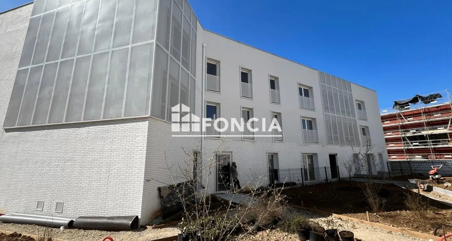 Appartement à louer, 80m², Evry