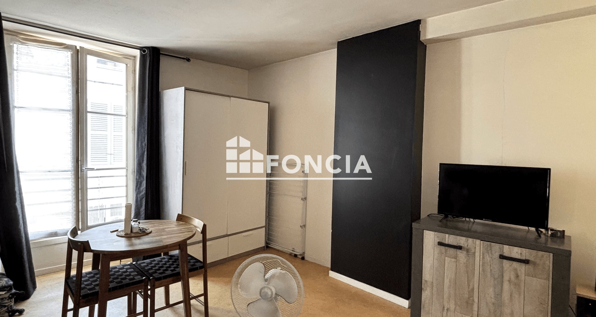 Appartement à louer, 21m², Étampes