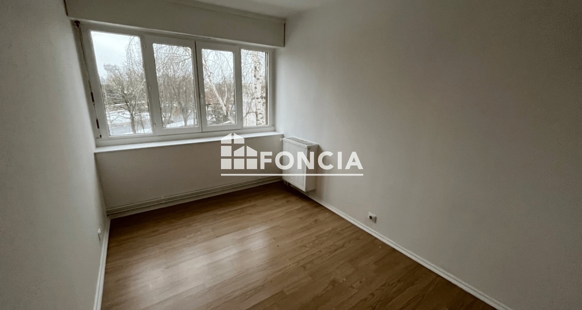 Appartement à louer, 93m², Evry
