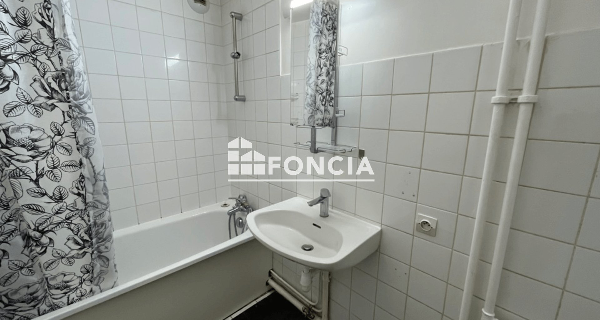 Appartement à louer, 93m², Evry