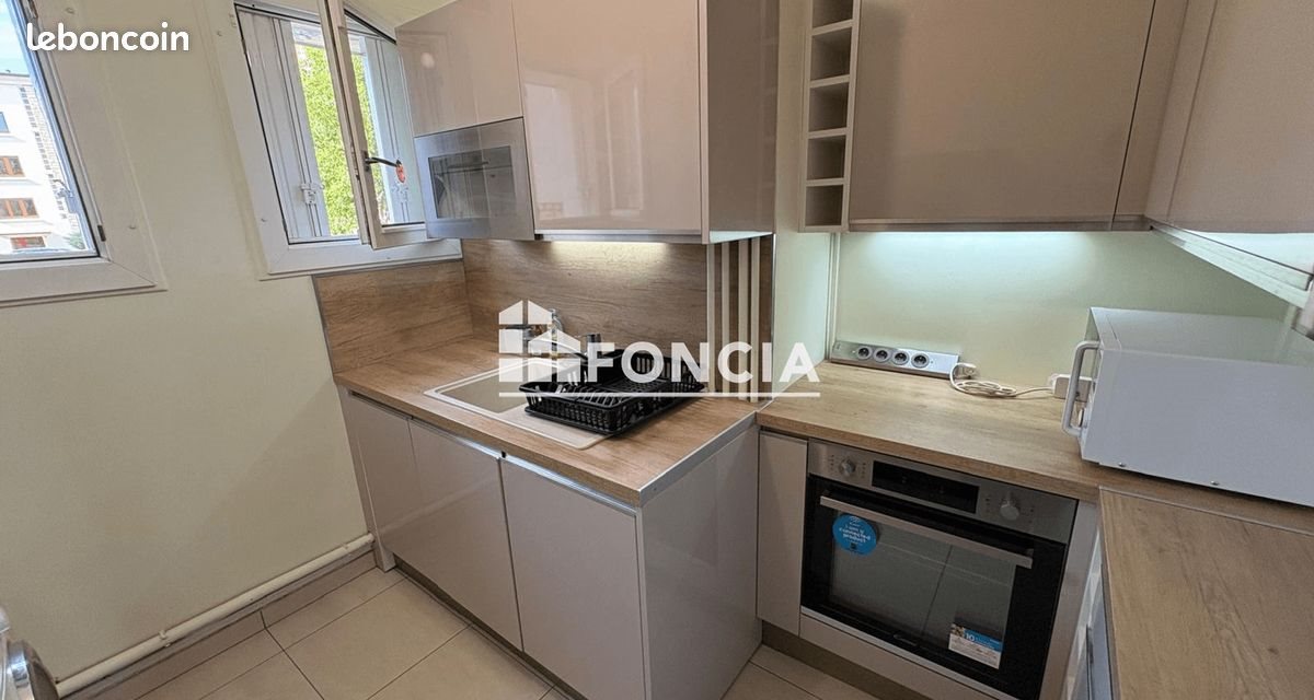 Appartement à louer, 47m², Viry-Châtillon