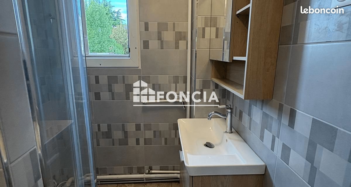 Appartement à louer, 47m², Viry-Châtillon