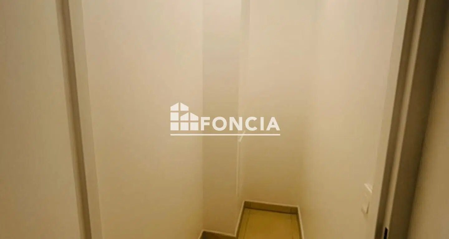 Appartement à louer, 47m², Brunoy