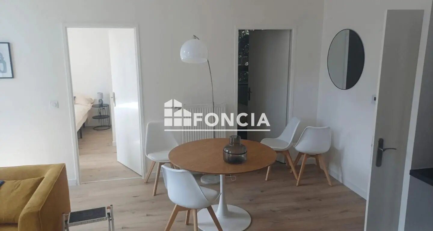 Appartement à louer, 78m², Évry-Courcouronnes