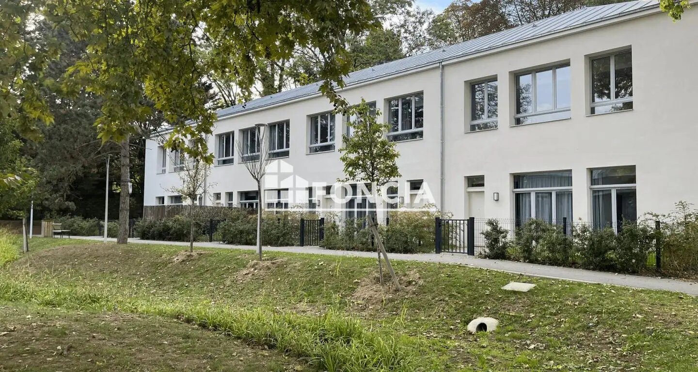 Appartement à louer, 78m², Évry-Courcouronnes