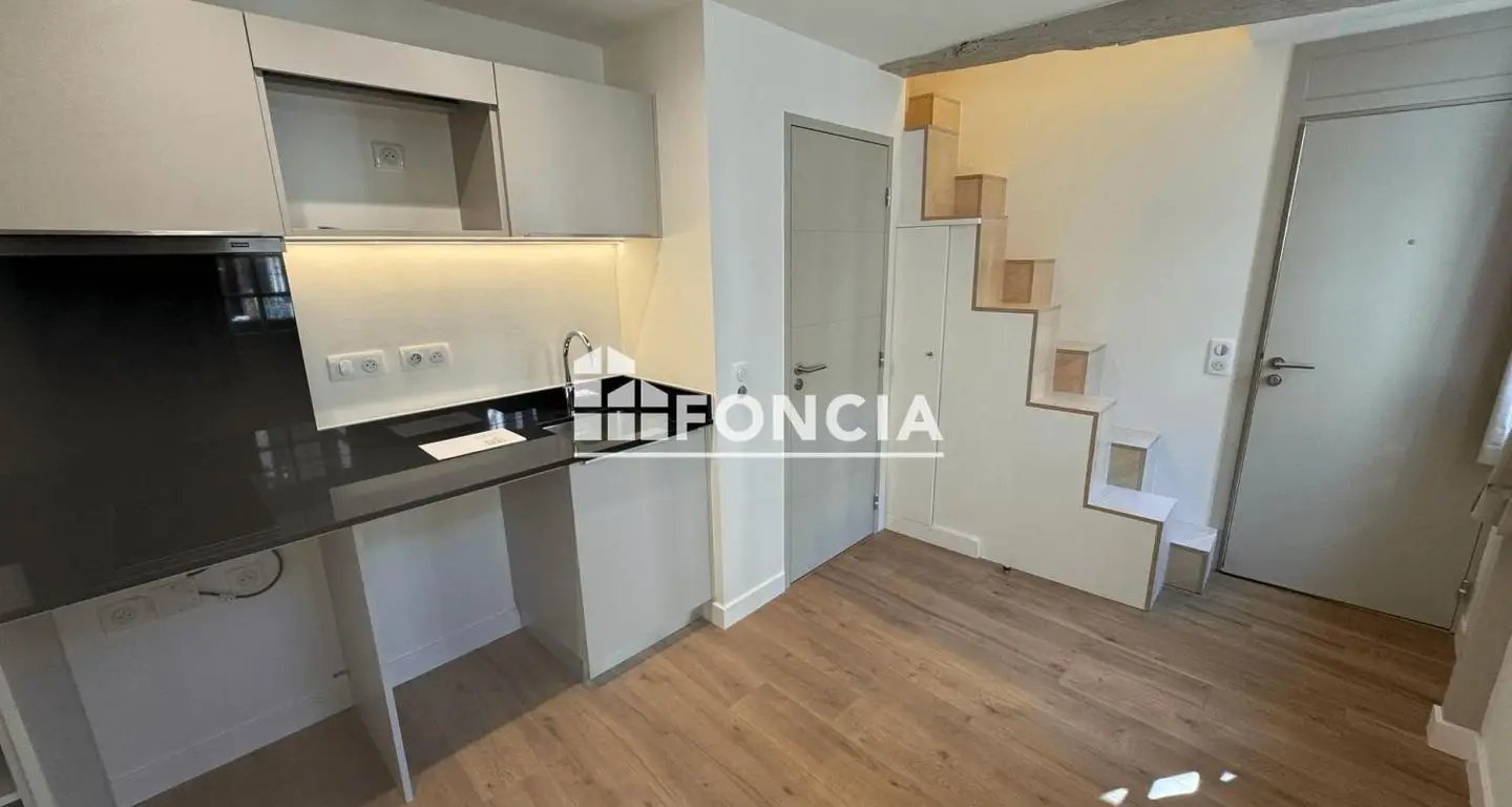 Appartement à louer, 21m², Troyes