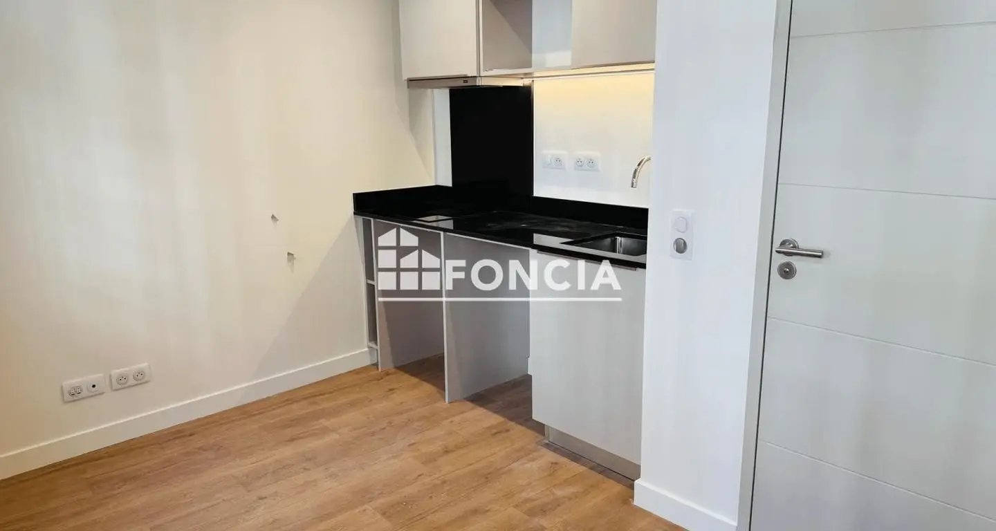 Appartement à louer, 21m², Troyes