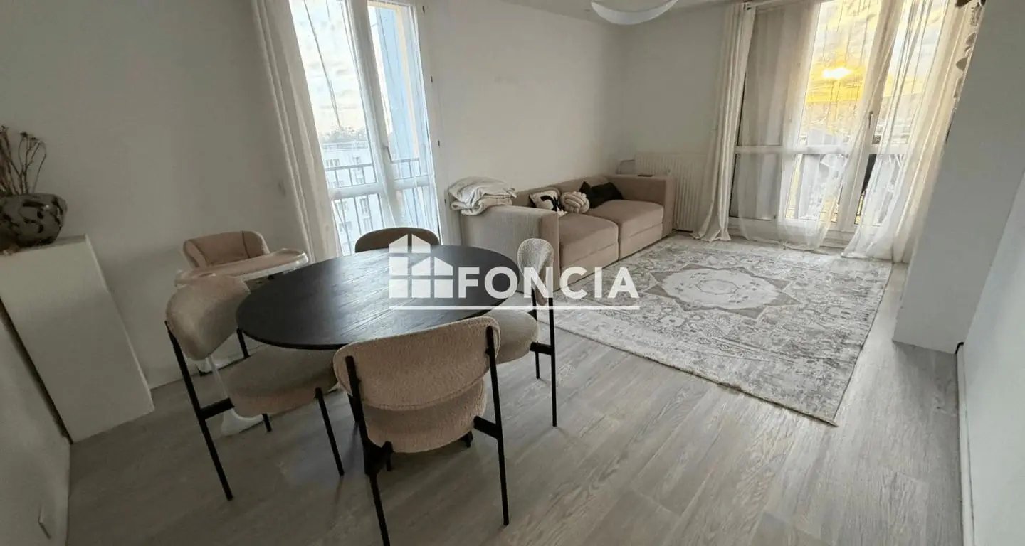 Appartement à louer, 64m², Corbeil-Essonnes